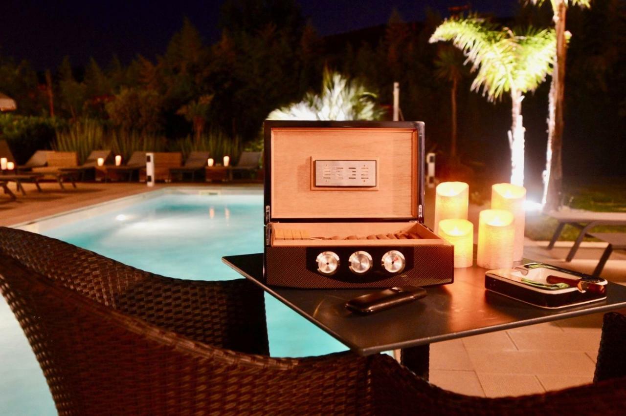 Hotel Villa Sophia - Adults Only July And August ムジャン エクステリア 写真